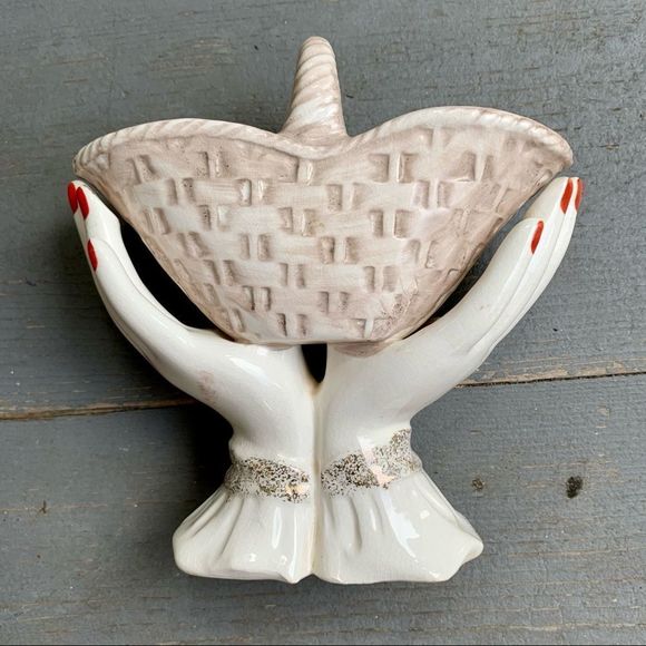 Vintage Ucagco Porcelain Basket/Vase GORGEOUS! - Picture 11 of 17